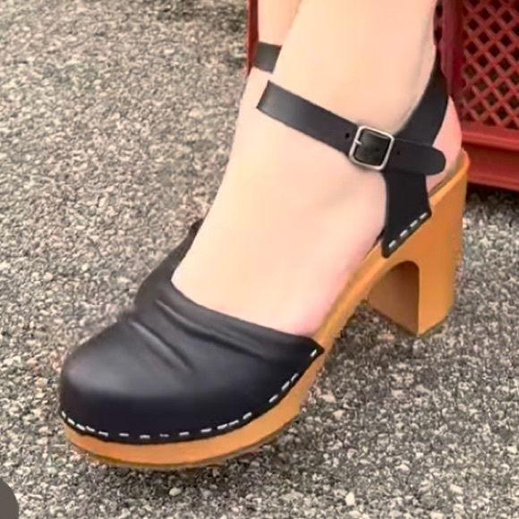 Free People Swedish Hasbeens Wrinkled Black Sandal Best Style🌈 ♥️ - Picture 6 of 10